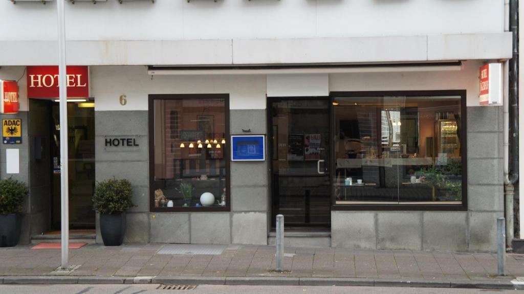 亚根霍夫酒店 威斯巴登 外观 照片